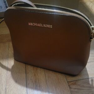 Micheal Kors bag